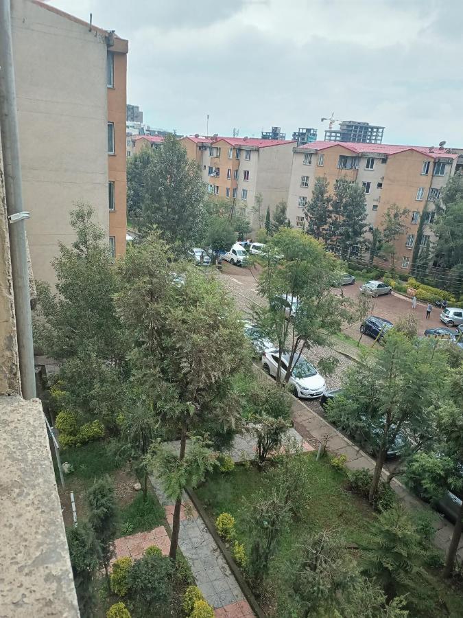 Fully Furnished Condo In The Center Of Addis Abeba Zewnętrze zdjęcie